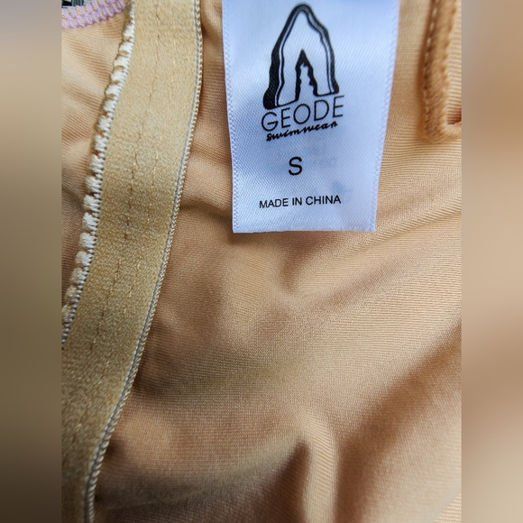 SWIMSUIT TOP SZ S - Picture 3 of 11